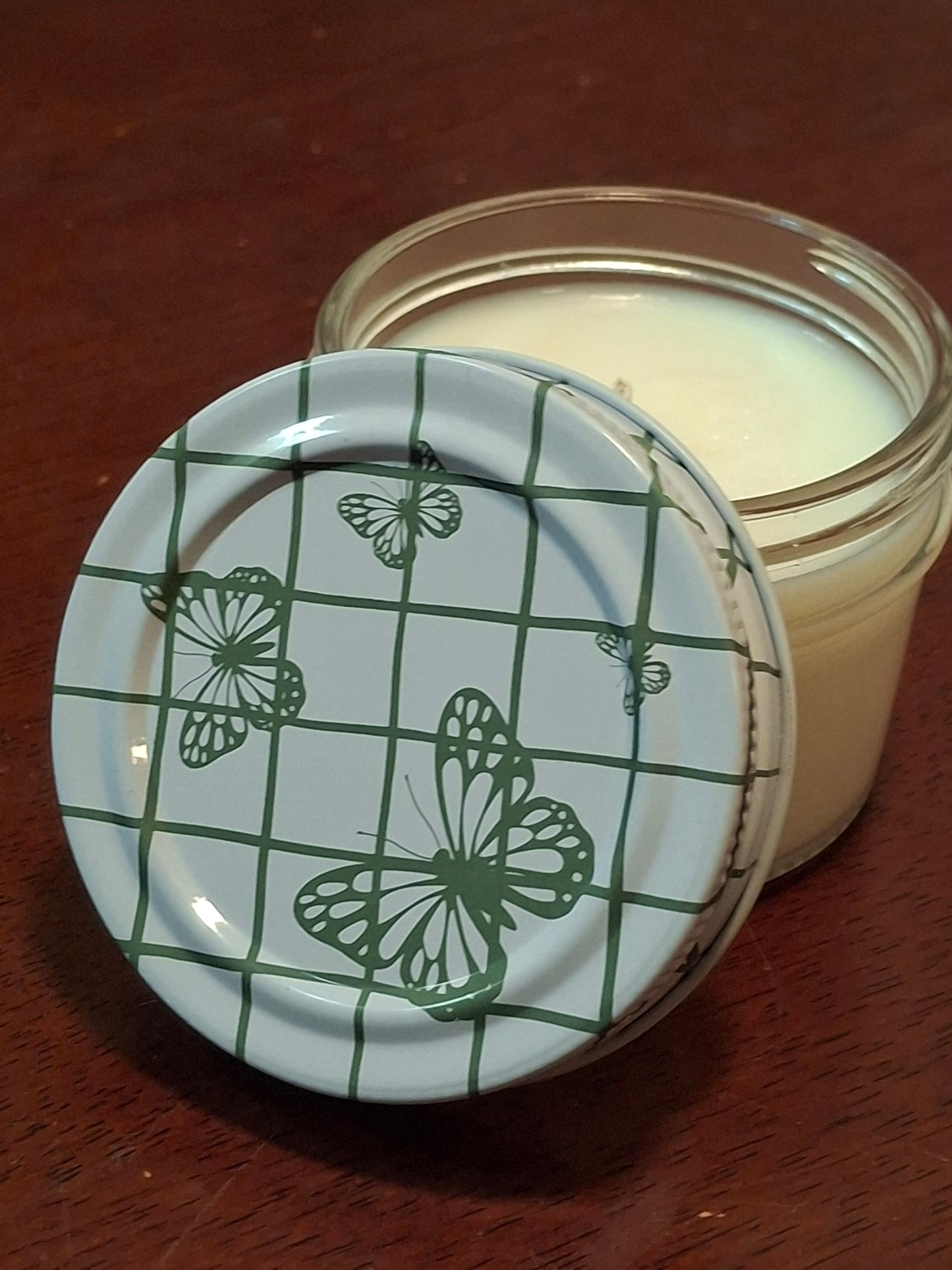Spring theme candle - 3 oz